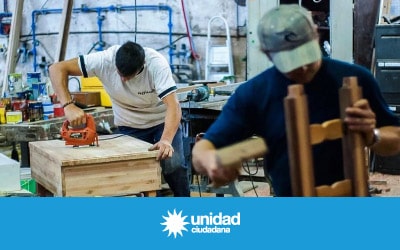 Compra de 10% de insumos para emprendedores